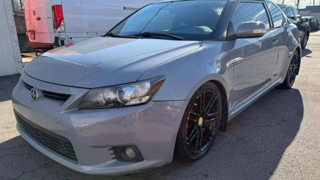 TOYOTA SCION TC 2013 JTKJF5C72D3057211 image